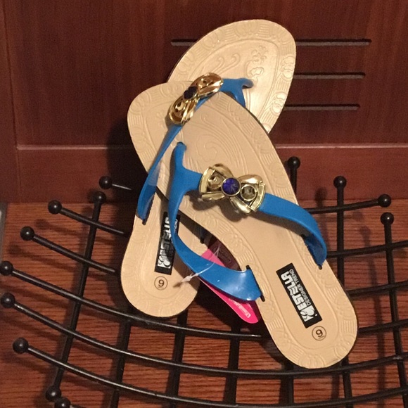 Estella Designer Sandals Sz.9 - Picture 2 of 5